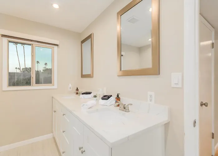 87th Pl - 4br - Scottsdale