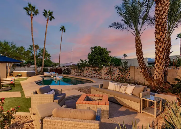 87th Pl - 4br - * Scottsdale