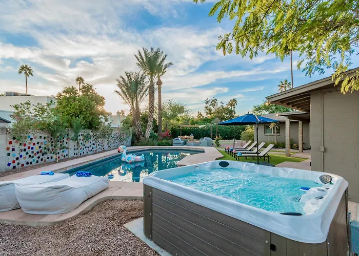 87th Pl - 4br - Holiday home